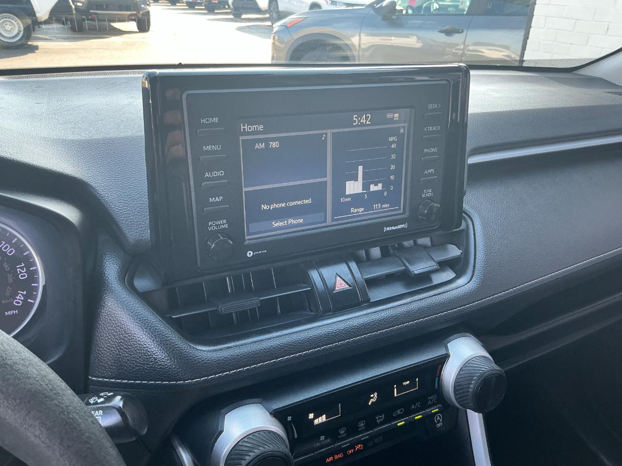 Toyota RAV4 LE AWD (Natl) 2021