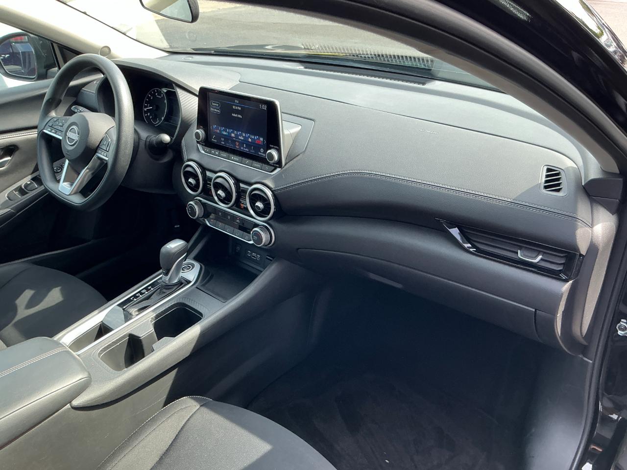 Nissan Sentra SV CVT 2025
