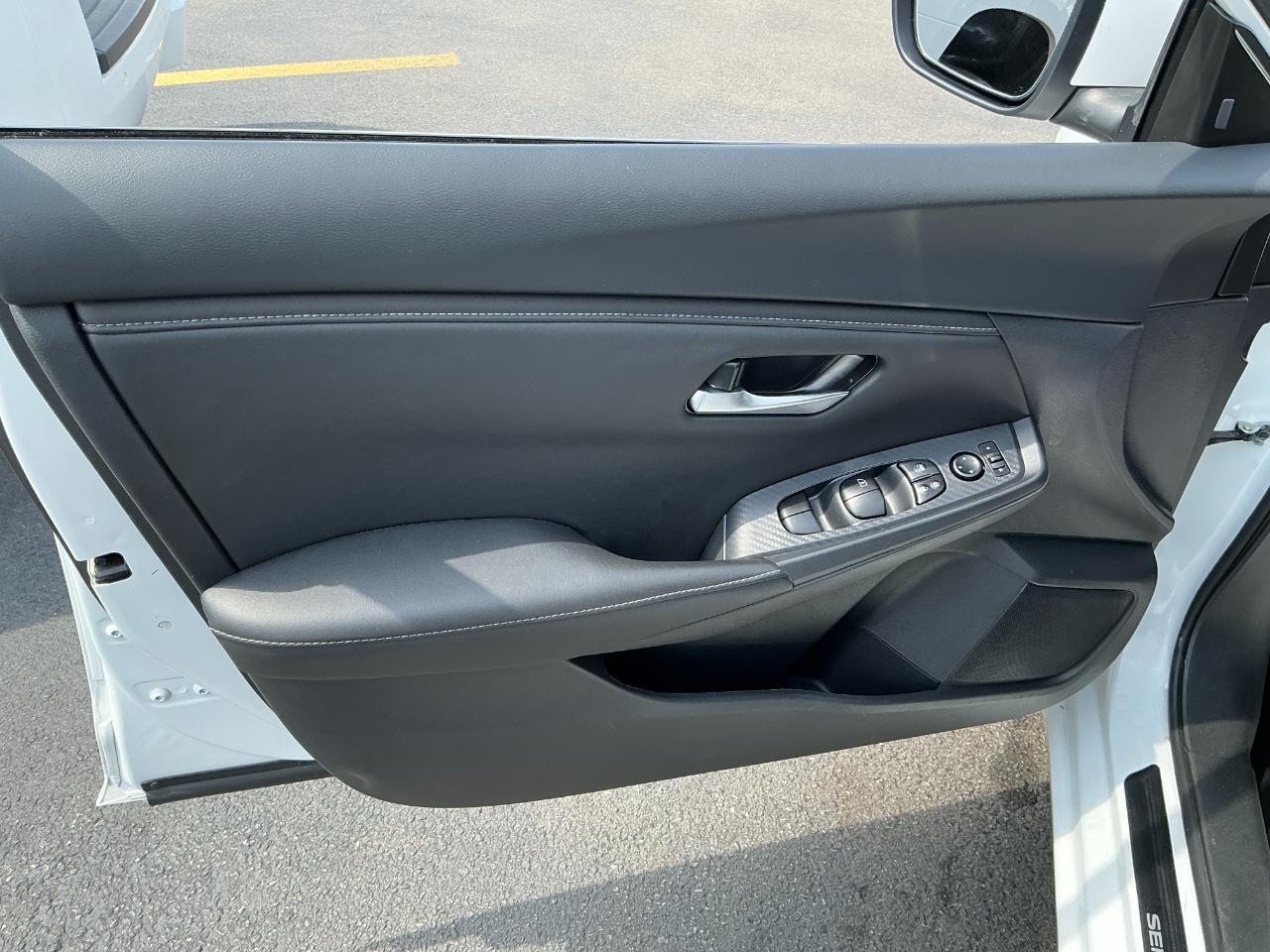 Nissan Sentra SV CVT 2025