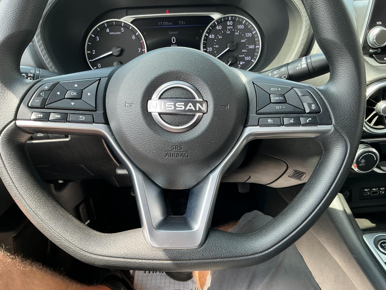 Nissan Sentra SV CVT 2025