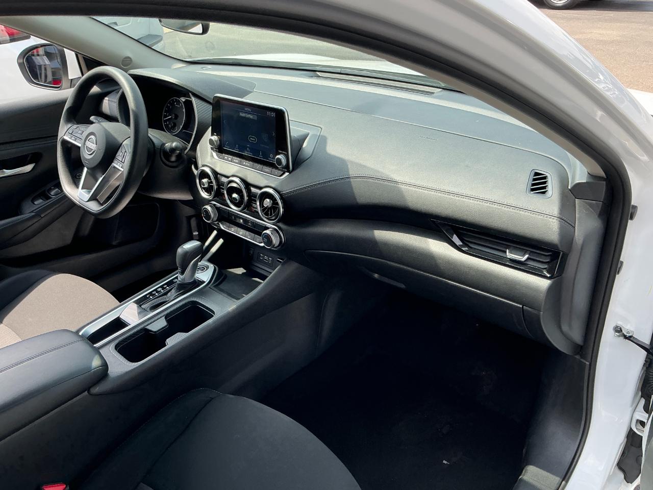 Nissan Sentra SV CVT 2025
