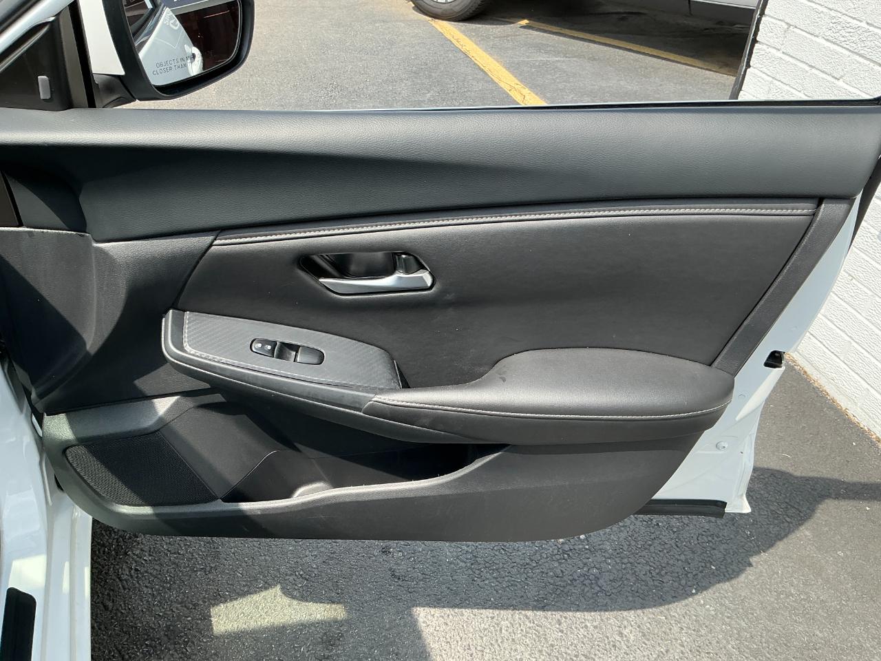 Nissan Sentra SV CVT 2025