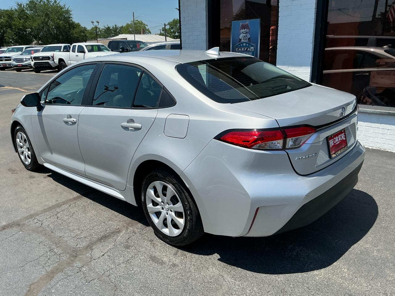 Toyota Corolla LE CVT (Natl) 2025