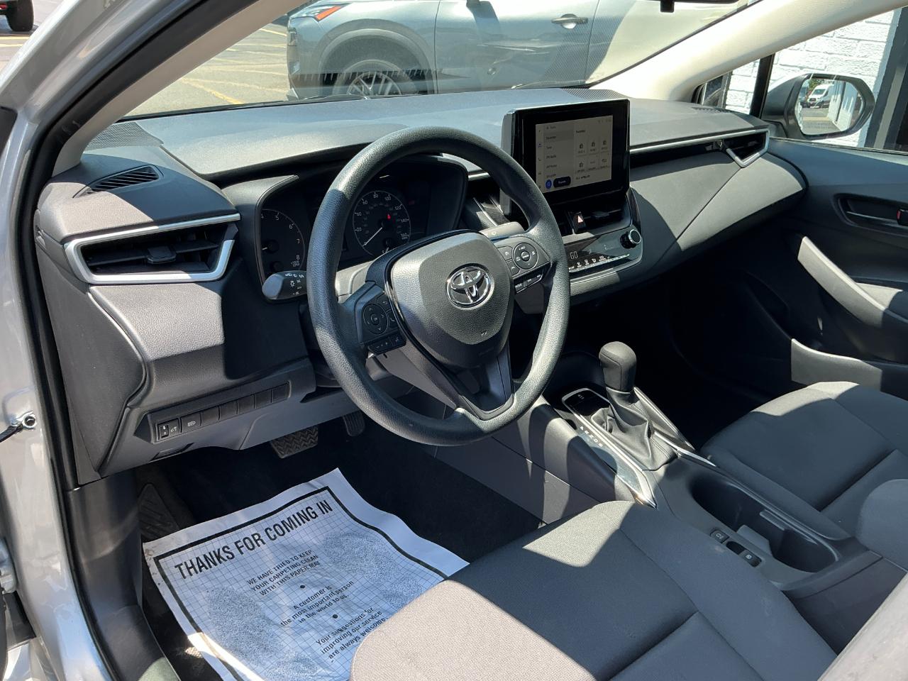 Toyota Corolla LE CVT (Natl) 2025