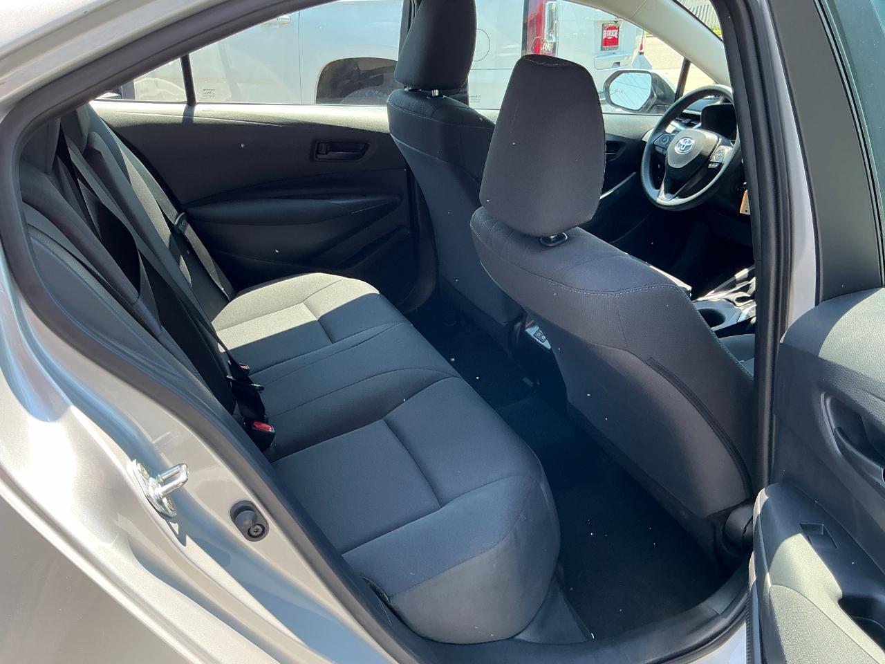Toyota Corolla LE CVT (Natl) 2025