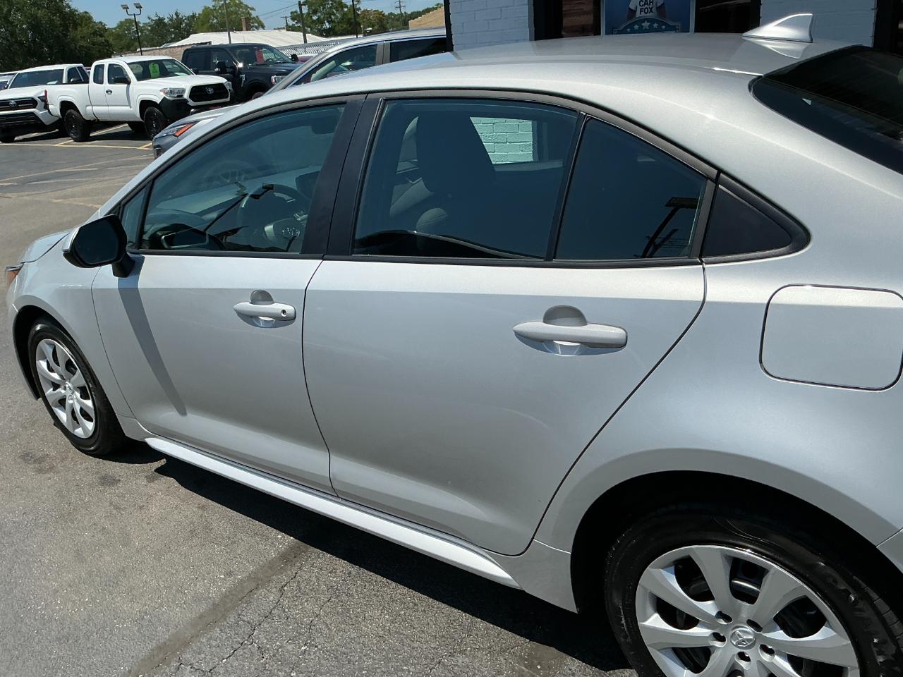 Toyota Corolla LE CVT (Natl) 2025