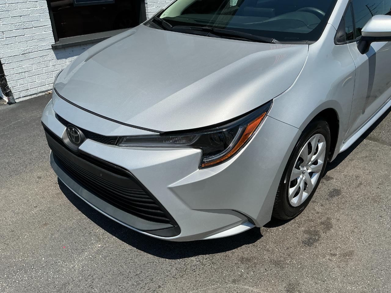 Toyota Corolla LE CVT (Natl) 2025