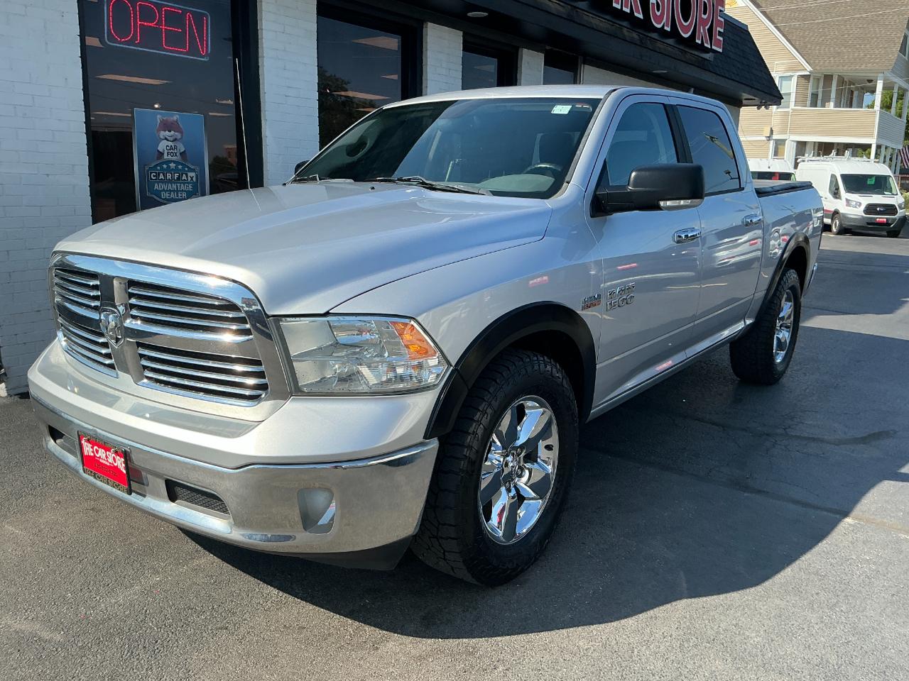 RAM 1500 4WD Crew Cab 140.5" Big Horn 2013
