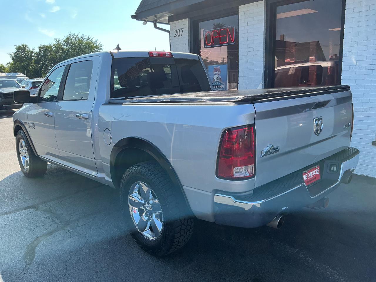 RAM 1500 4WD Crew Cab 140.5" Big Horn 2013
