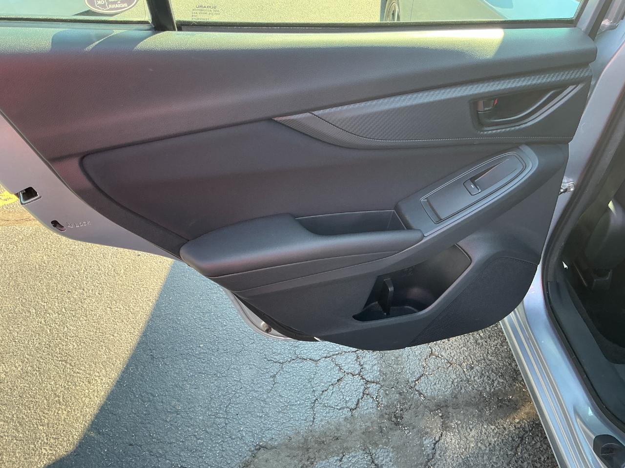 Subaru Impreza Premium 4-door CVT 2023