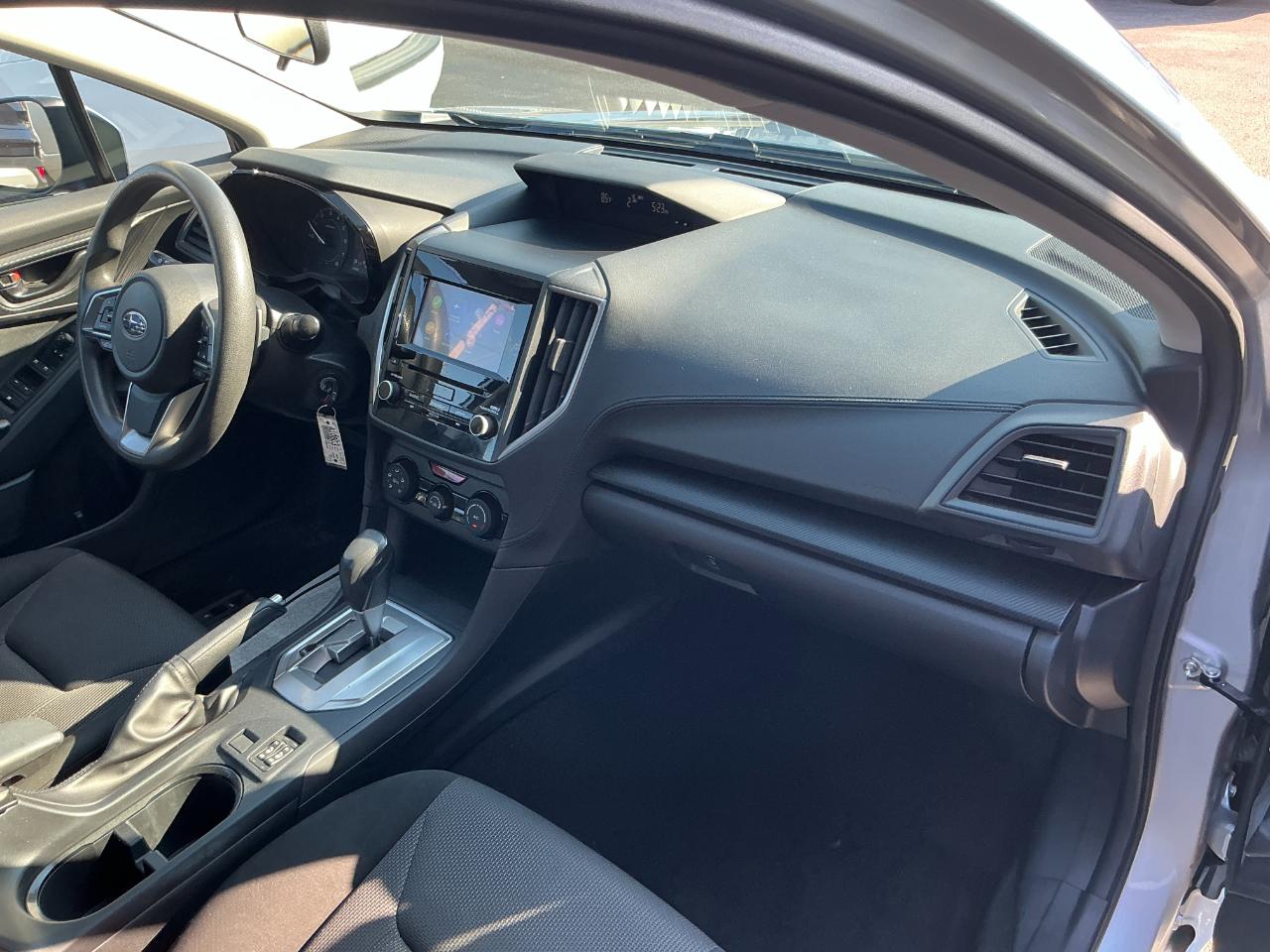 Subaru Impreza Premium 4-door CVT 2023