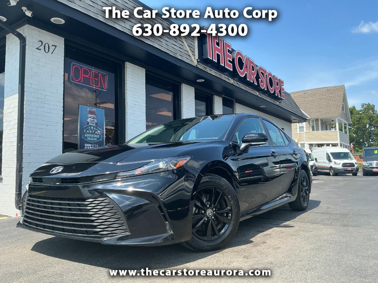 2025 Toyota Camry LE (Natl)