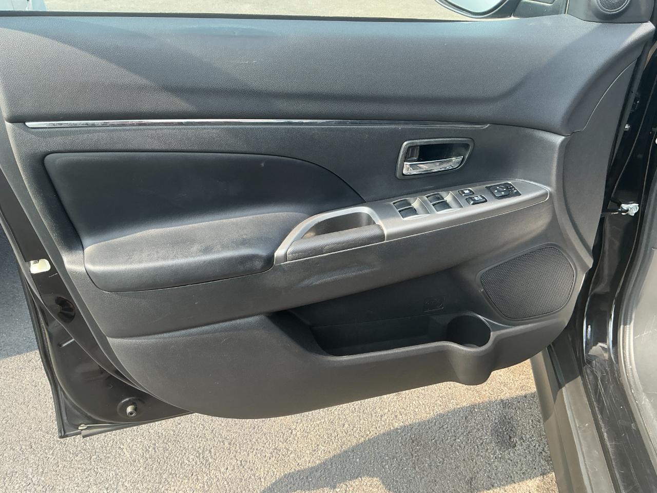 Mitsubishi Outlander Sport SE 2.4 CVT 2018
