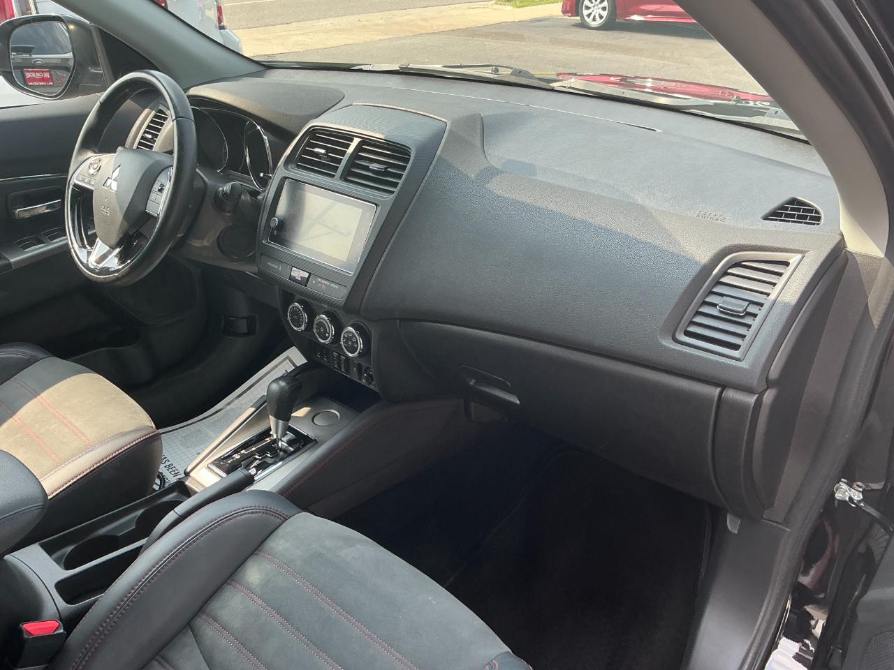 Mitsubishi Outlander Sport SE 2.4 CVT 2018