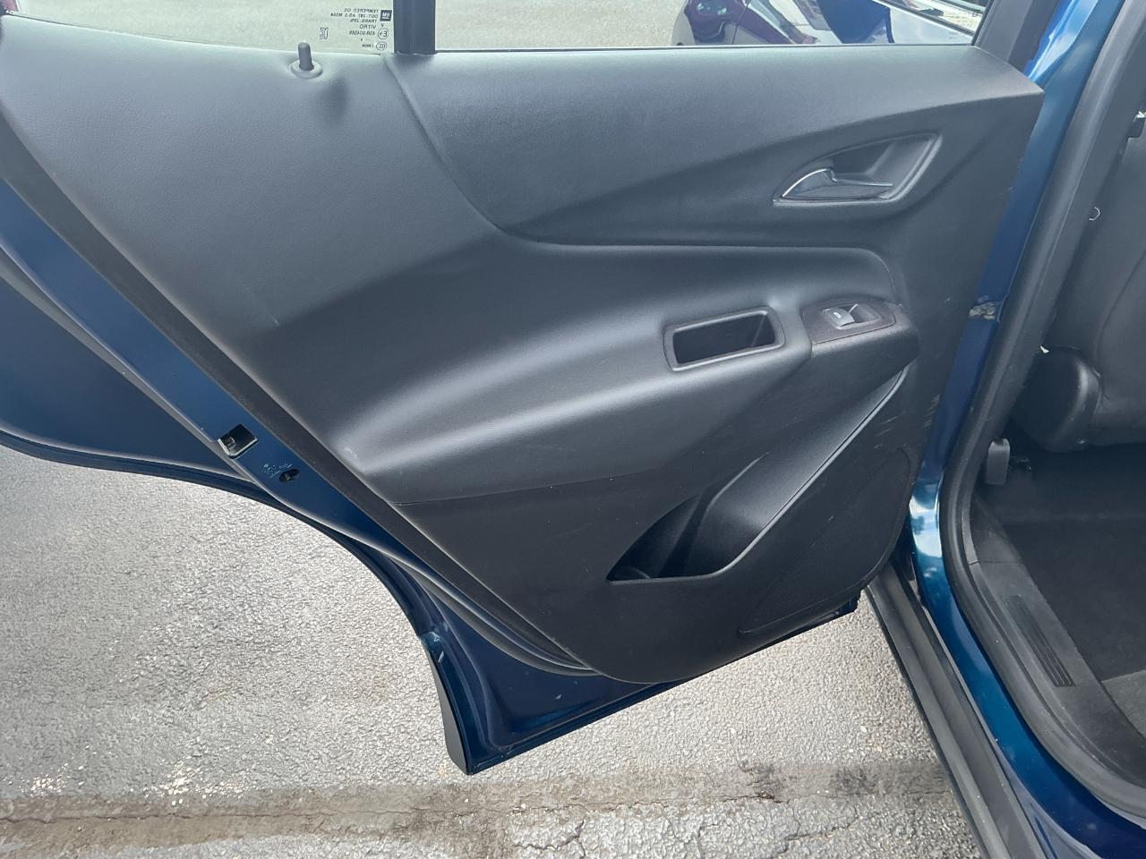 Chevrolet Equinox AWD 4dr LT w/1LT 2019