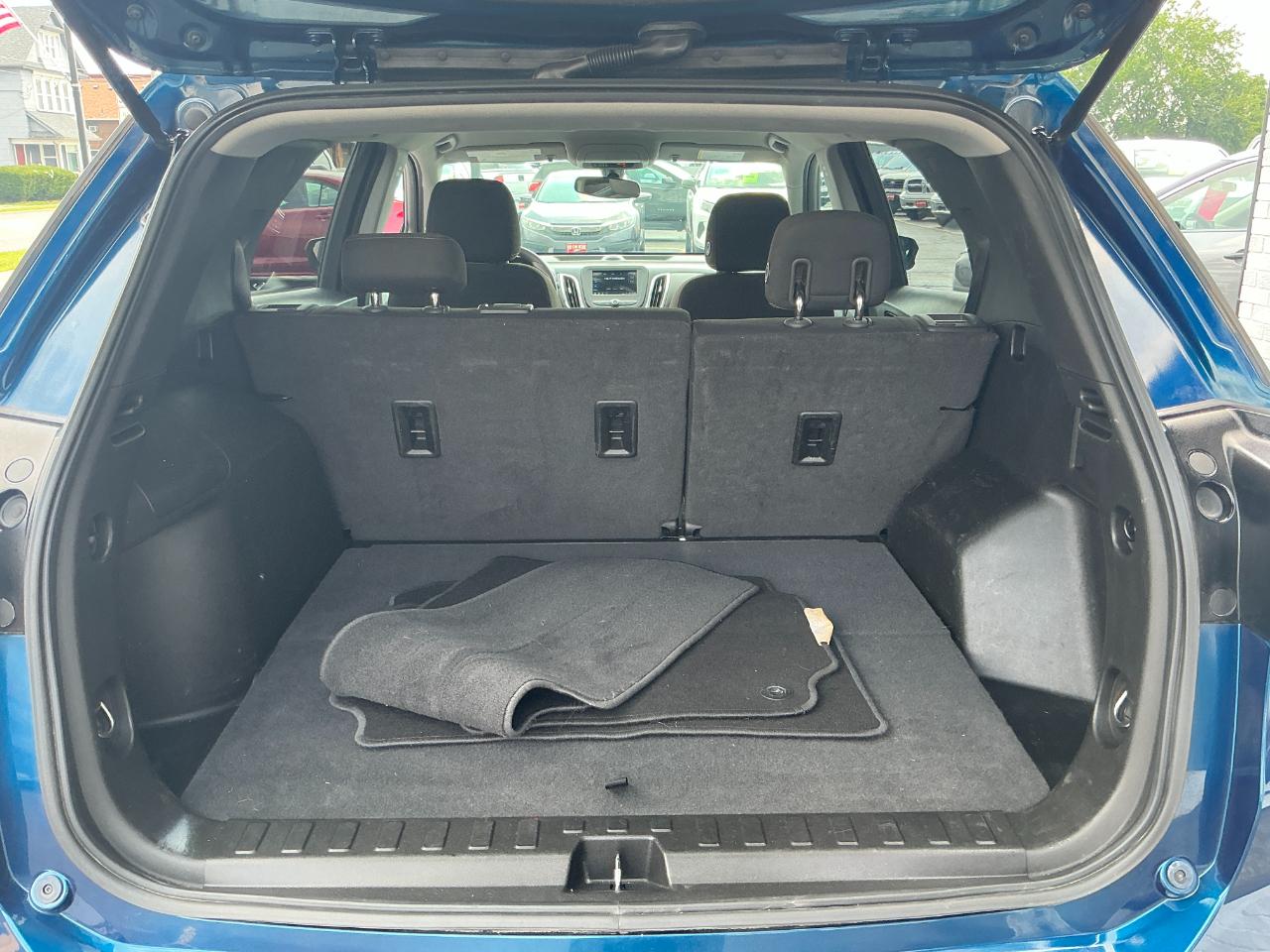 Chevrolet Equinox AWD 4dr LT w/1LT 2019