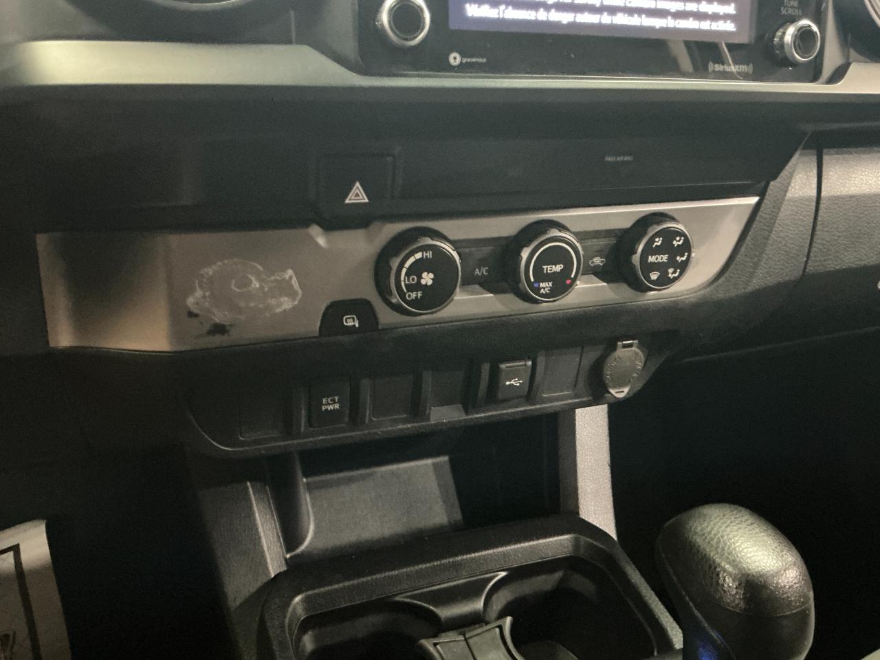 Toyota Tacoma 2WD SR Double Cab 5' Bed I4 AT (Natl) 2021