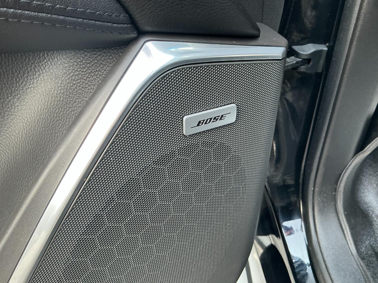 Cadillac Escalade 2WD 4dr Luxury 2019