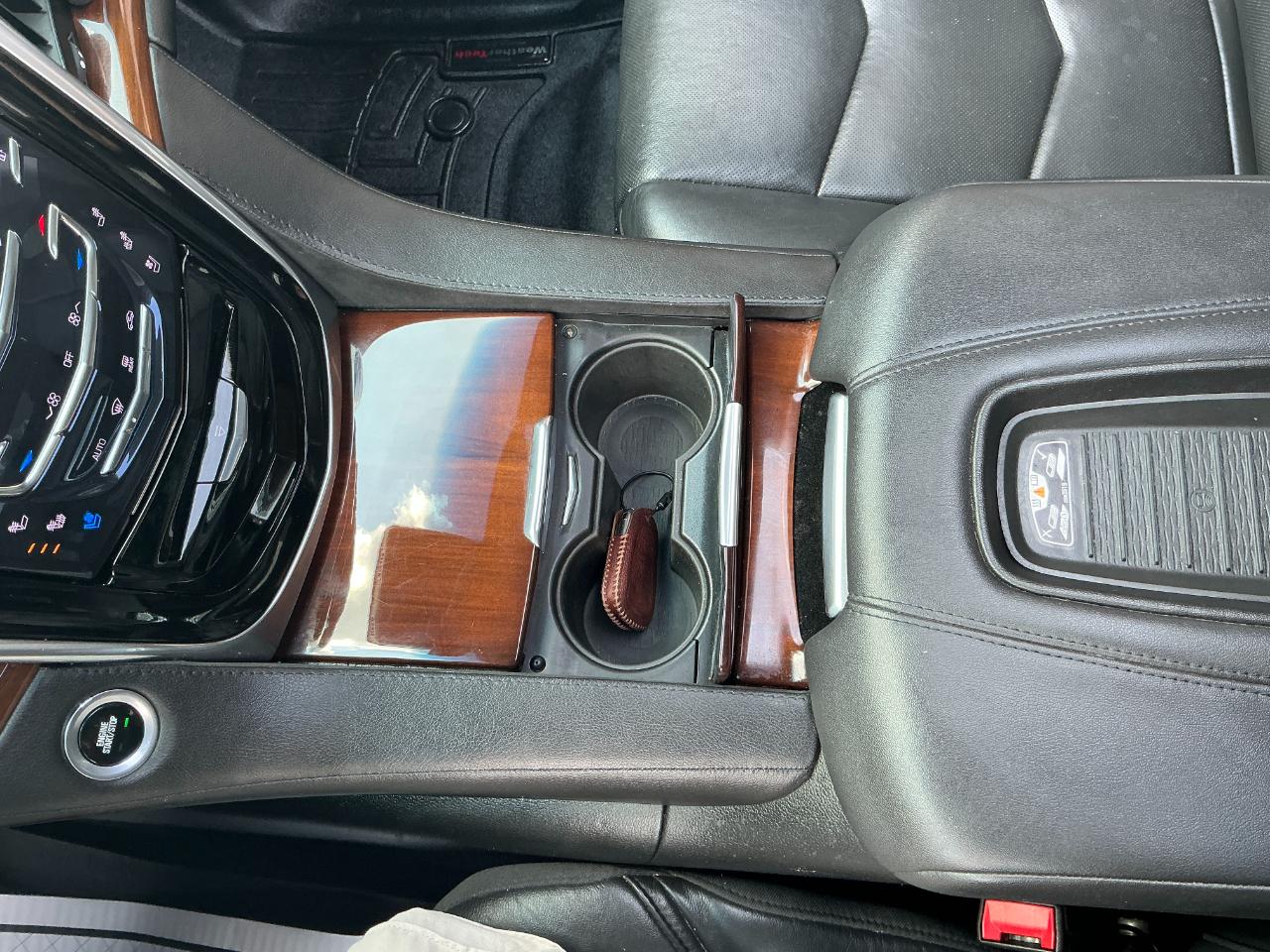 Cadillac Escalade 2WD 4dr Luxury 2019