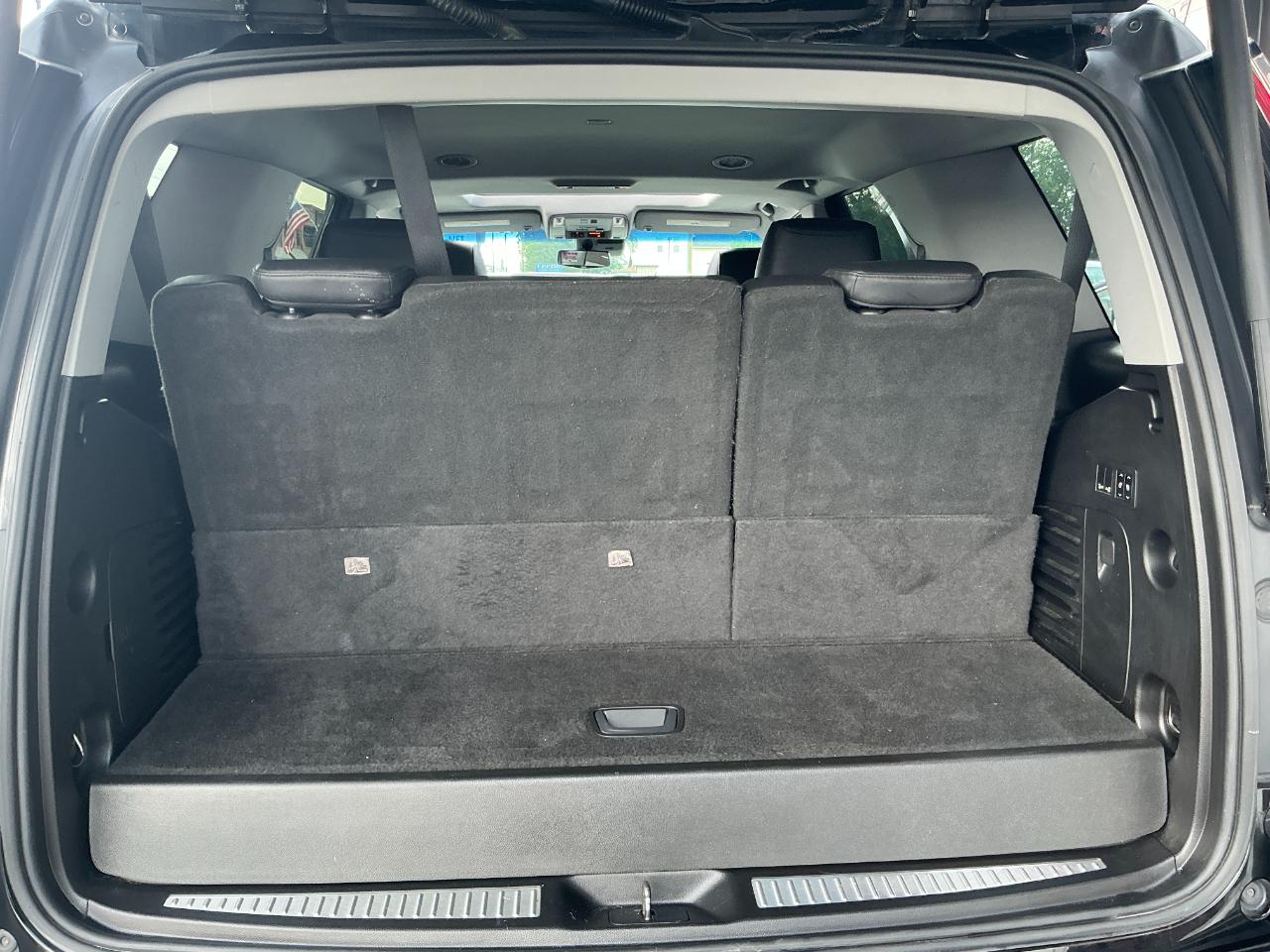 Cadillac Escalade 2WD 4dr Luxury 2019