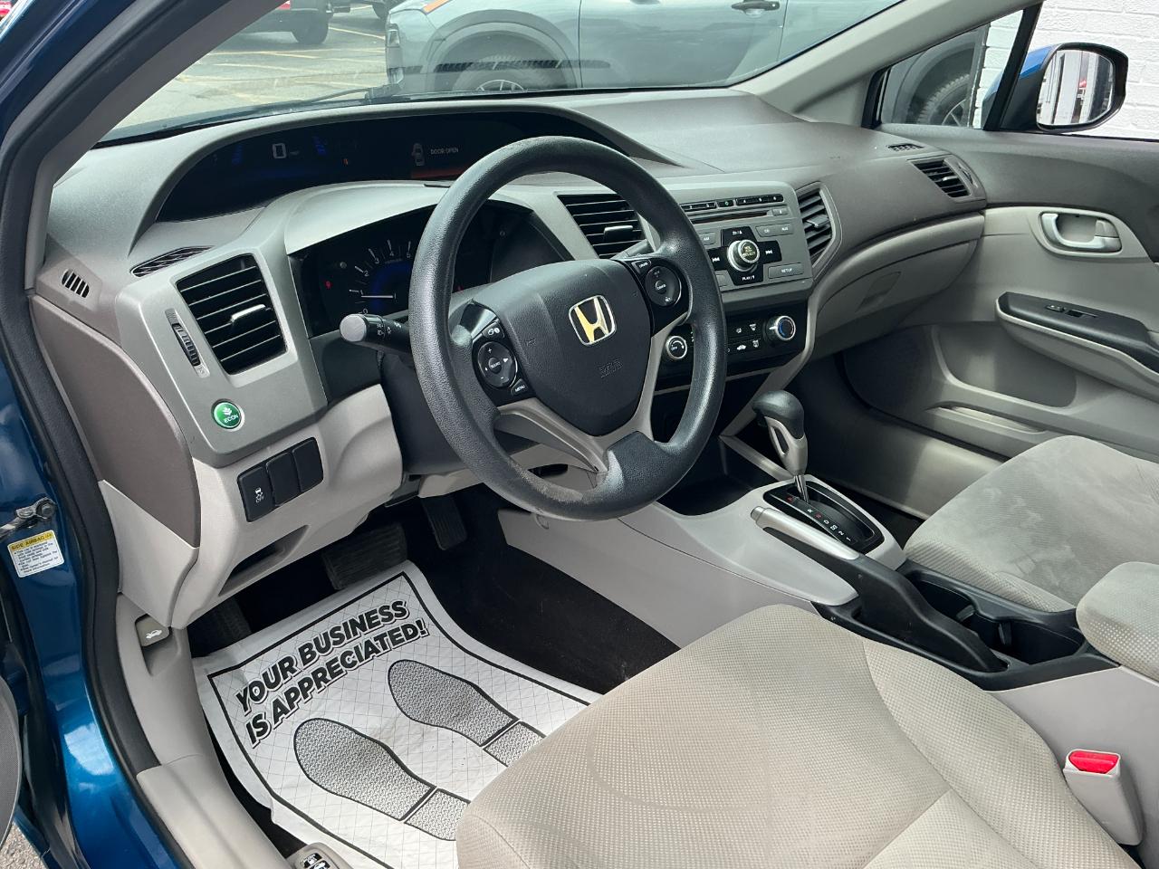 Honda Civic Sdn 4dr Auto LX 2012
