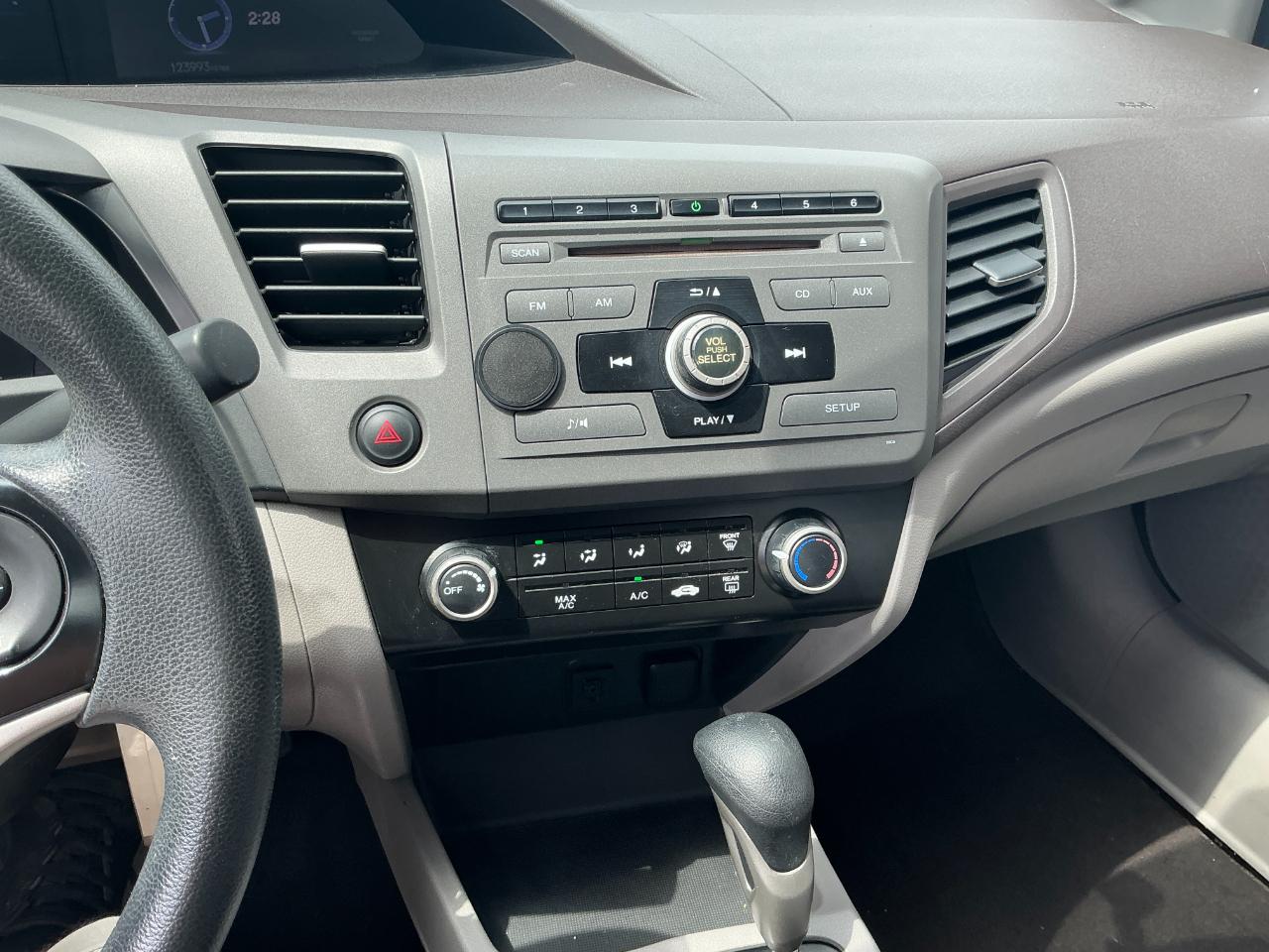 Honda Civic Sdn 4dr Auto LX 2012