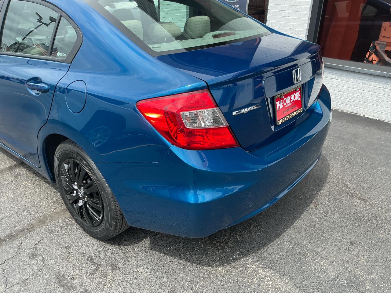 Honda Civic Sdn 4dr Auto LX 2012