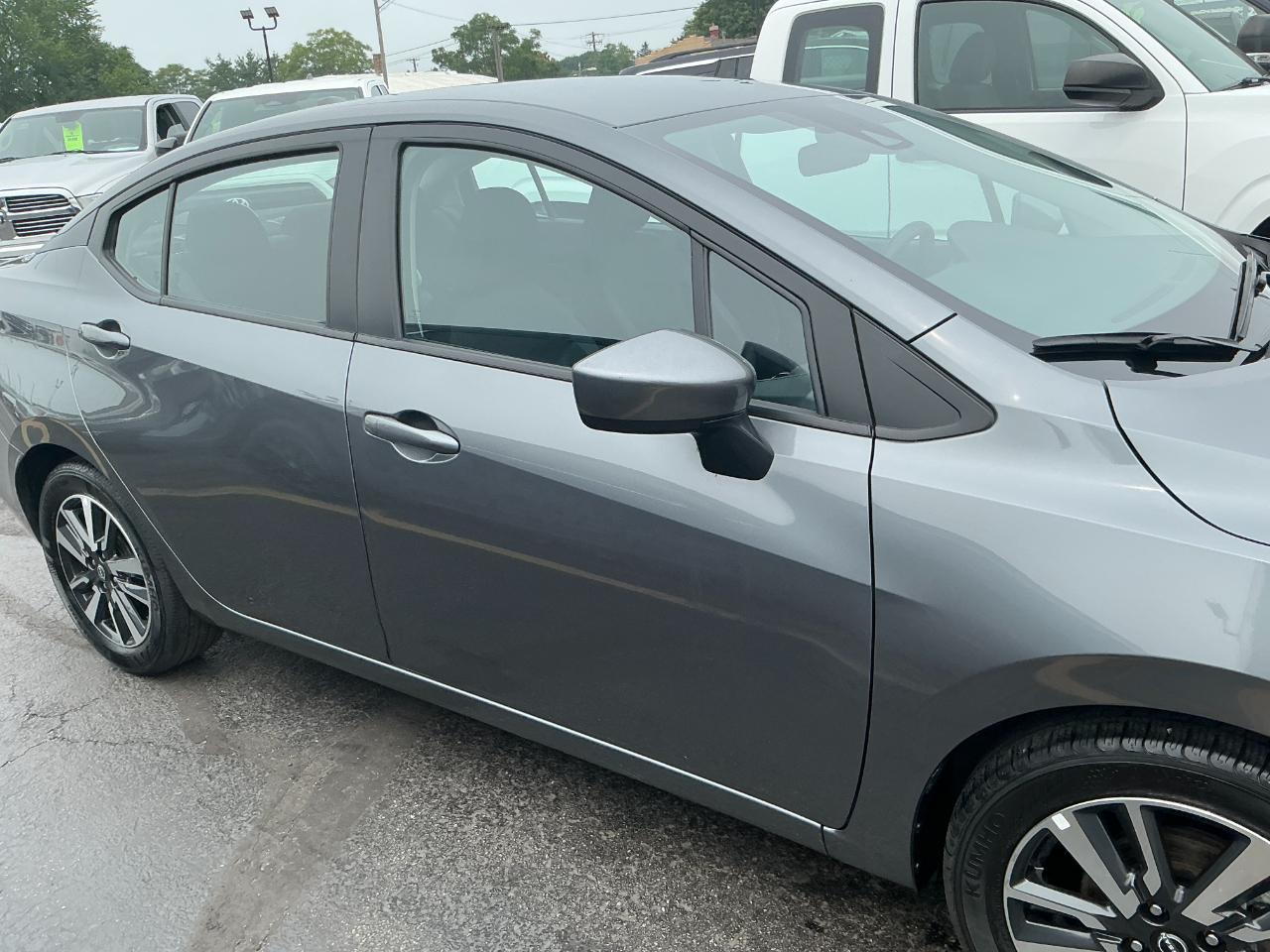Nissan Versa SV CVT 2025