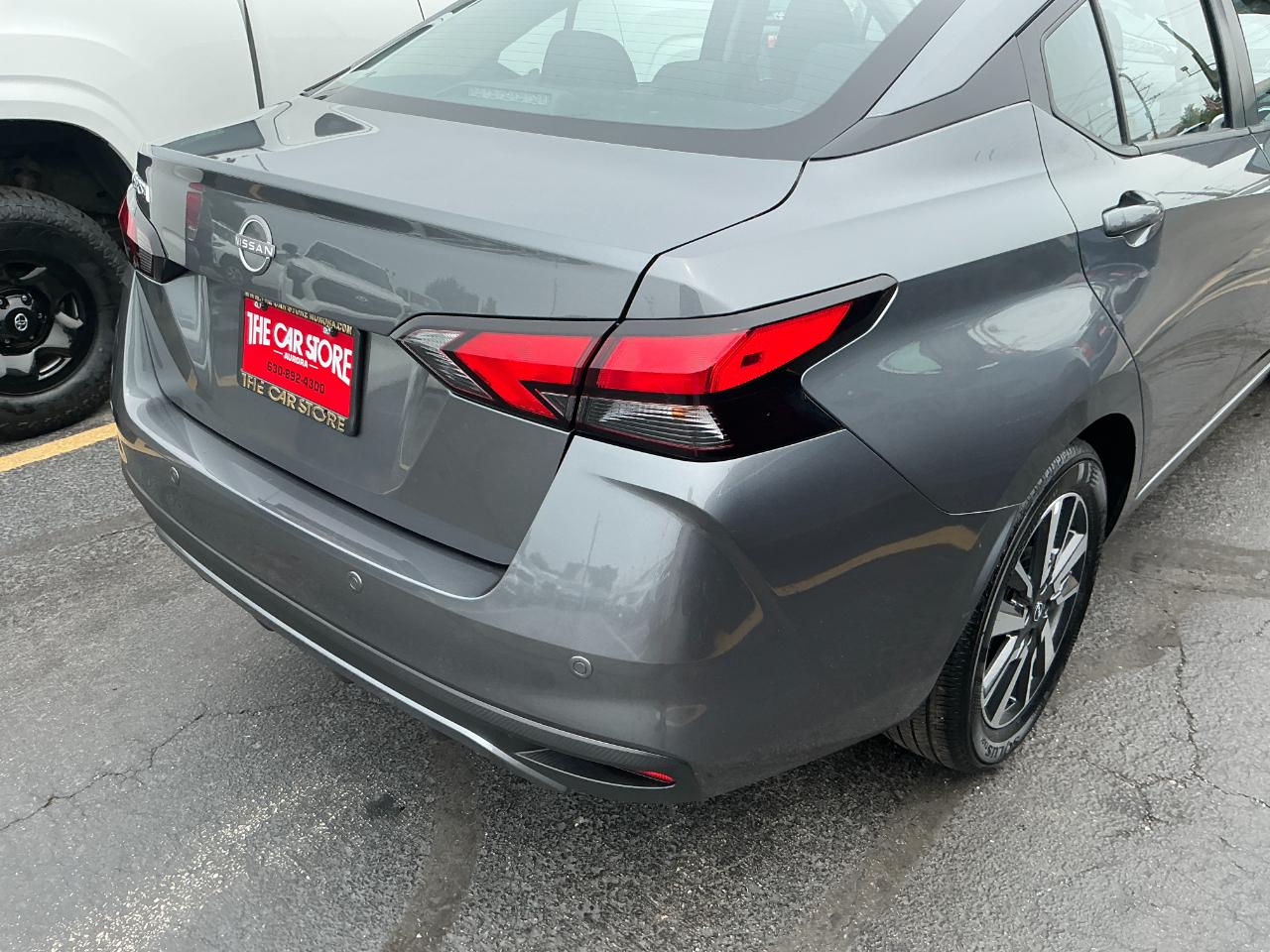 Nissan Versa SV CVT 2025