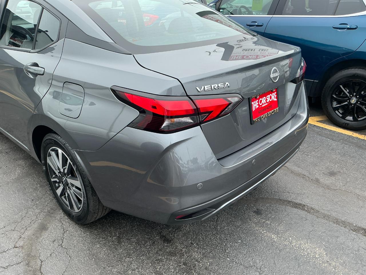 Nissan Versa SV CVT 2025
