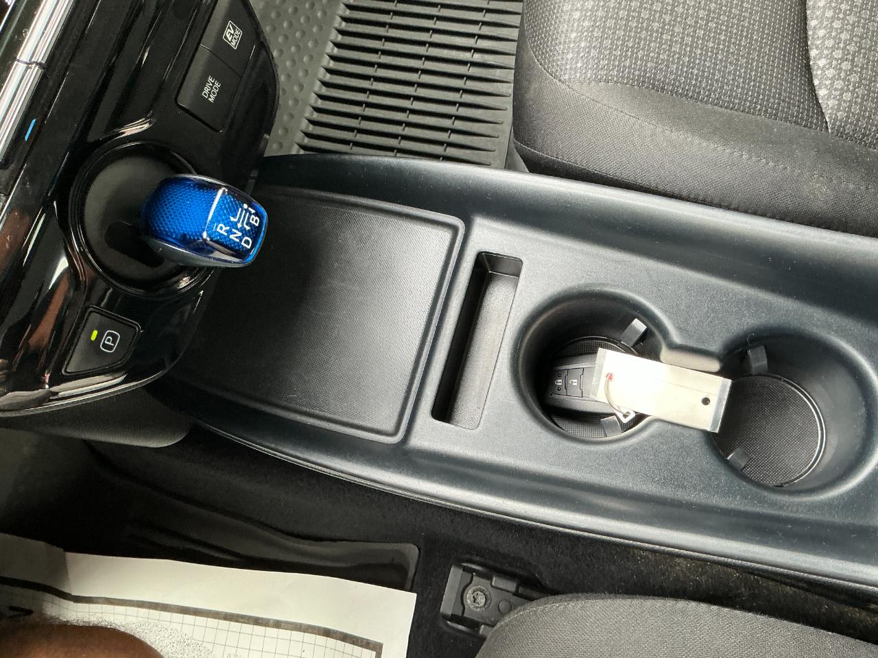 Toyota Prius LE (Natl) 2022