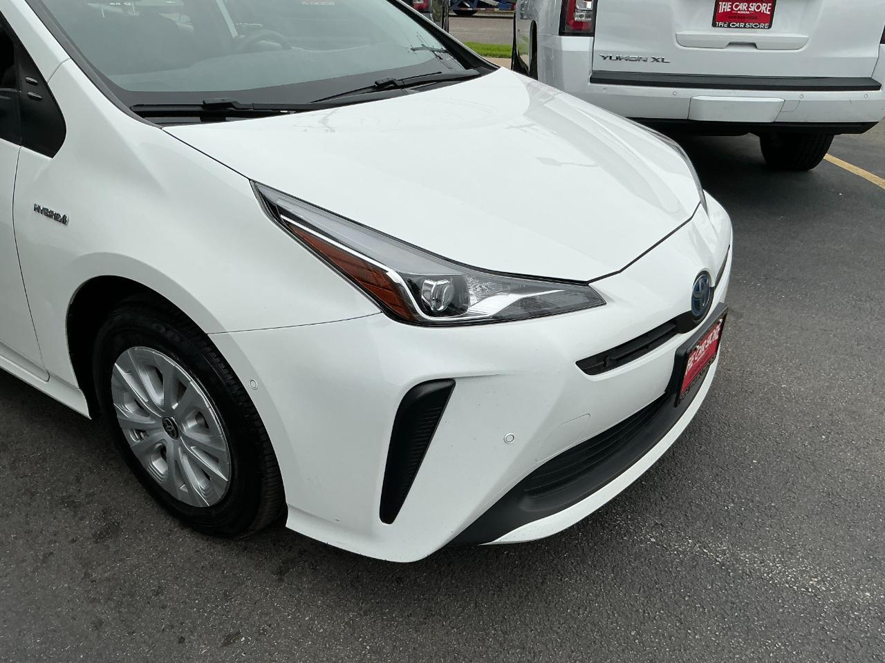 Toyota Prius LE (Natl) 2022