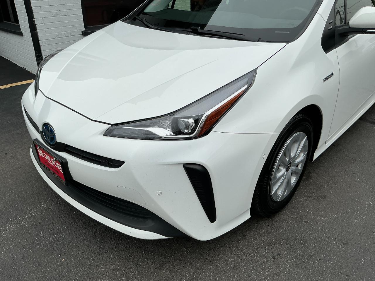 Toyota Prius LE (Natl) 2022