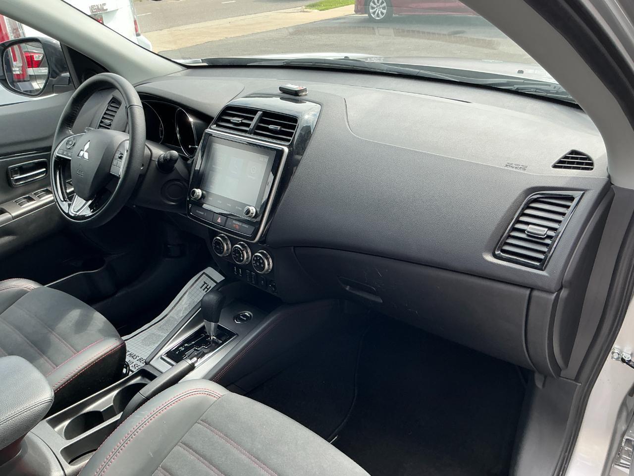 Mitsubishi Outlander Sport SE 2.0 AWC 2026