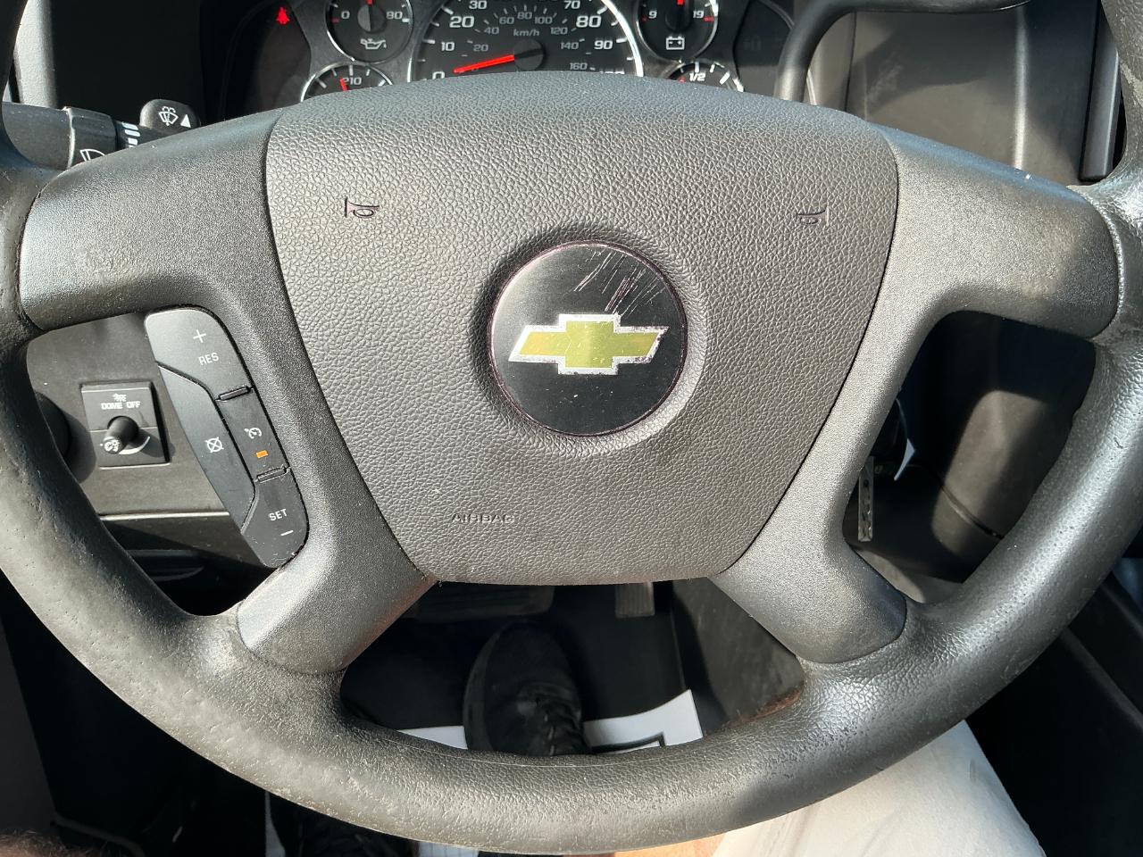 Chevrolet Express Cargo Van RWD 2500 135" 2017