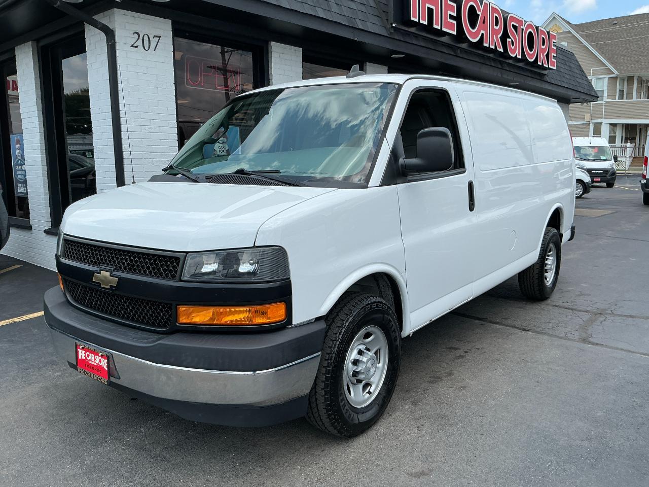 Chevrolet Express Cargo Van RWD 2500 135" 2019