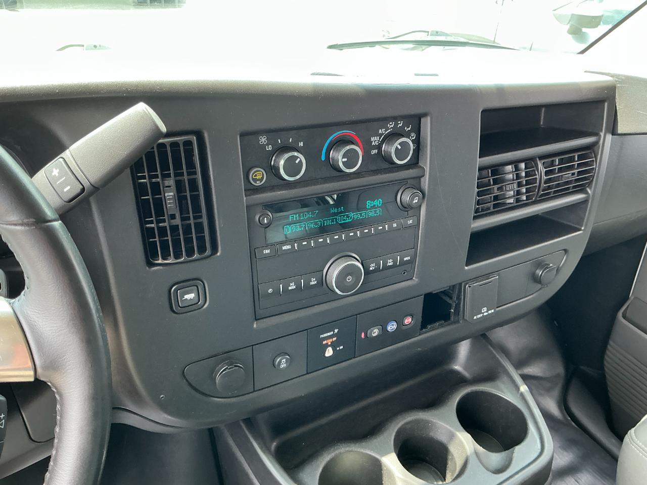 Chevrolet Express Cargo Van RWD 2500 135" 2019