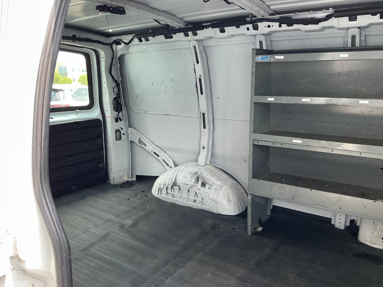 Chevrolet Express Cargo Van RWD 2500 135" 2019