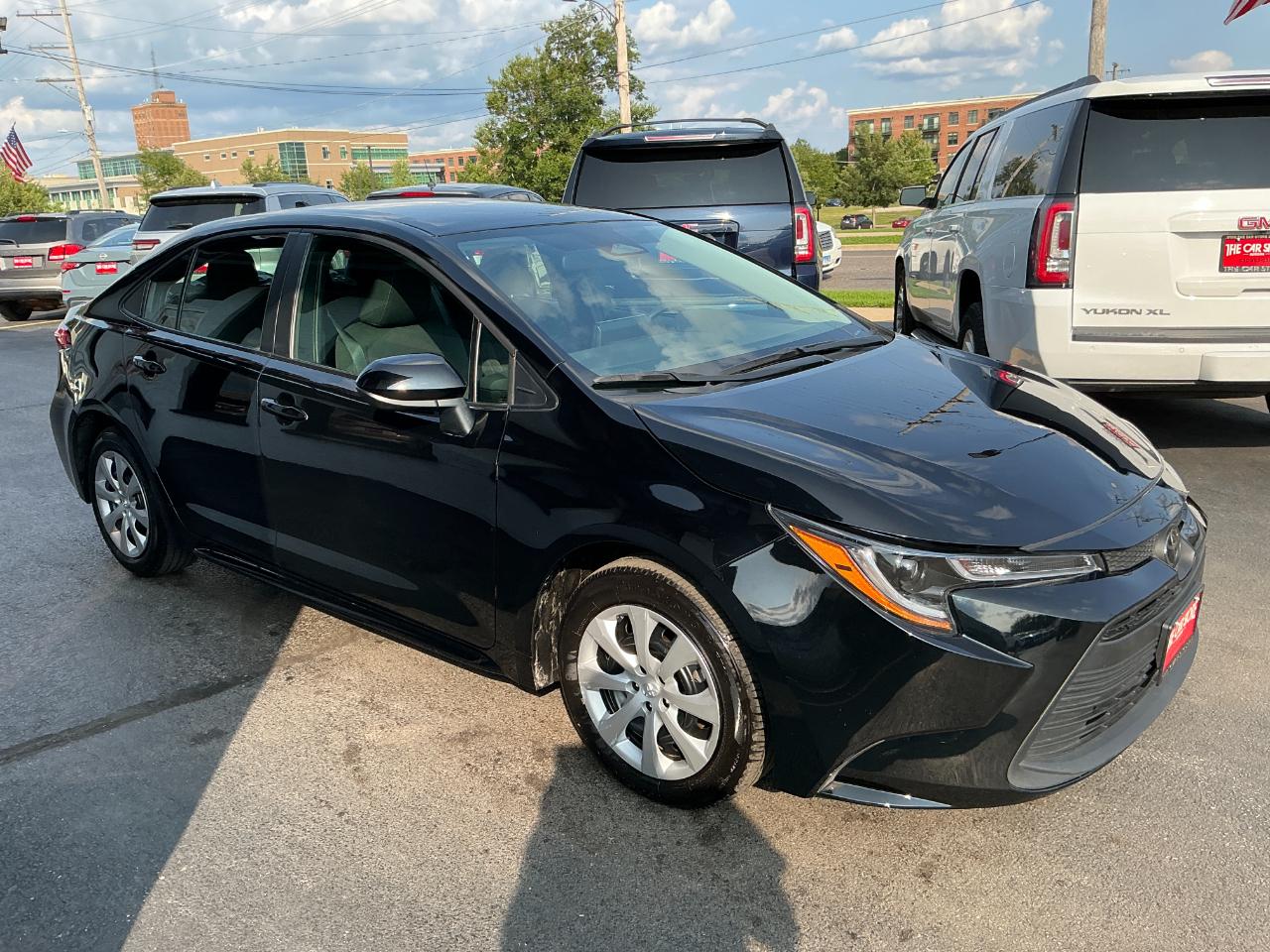 Toyota Corolla LE CVT (Natl) 2025