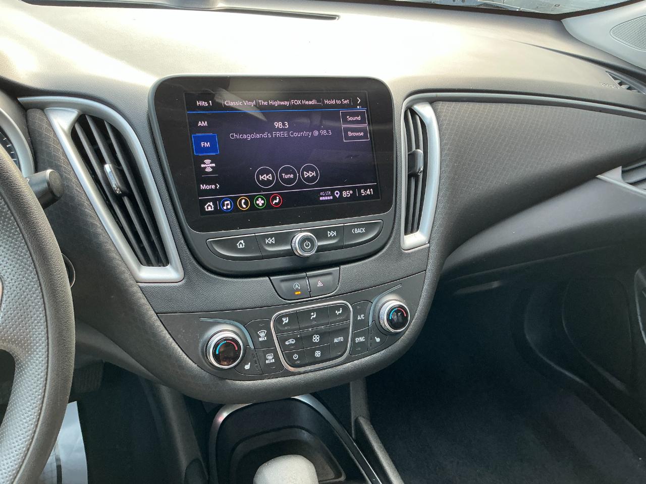 Chevrolet Malibu 4dr Sdn LT 2022