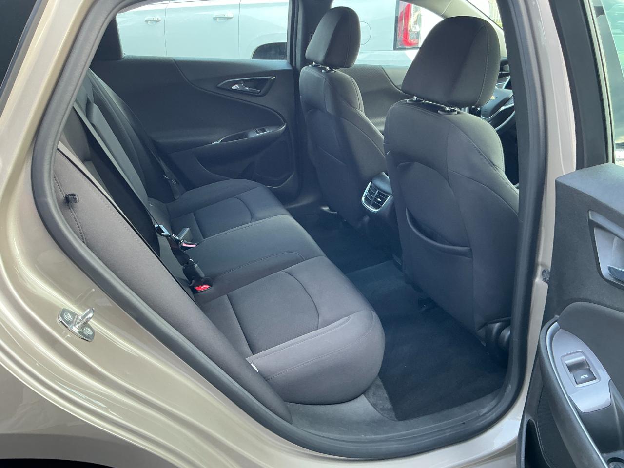 Chevrolet Malibu 4dr Sdn LT 2022