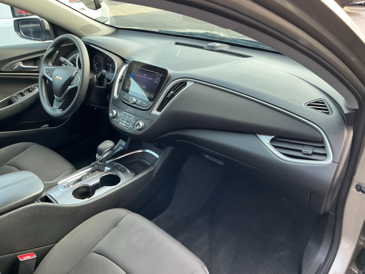 Chevrolet Malibu 4dr Sdn LT 2022