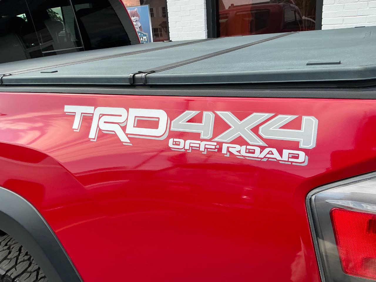 Toyota Tacoma 4WD TRD Off Road Double Cab 5' Bed V6 AT (Natl) 2021