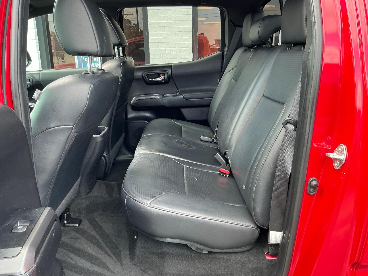 Toyota Tacoma 4WD TRD Off Road Double Cab 5' Bed V6 AT (Natl) 2021