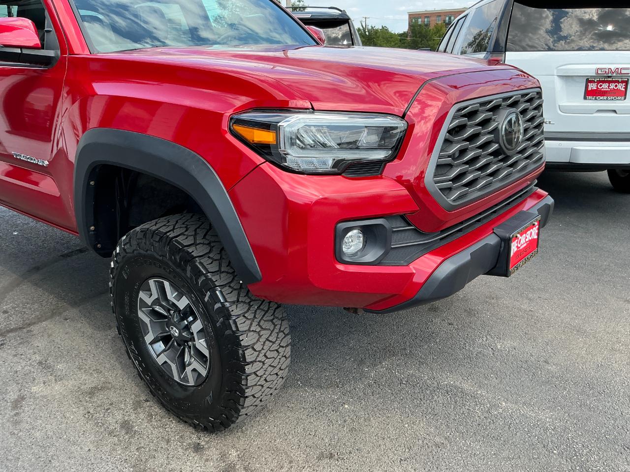 Toyota Tacoma 4WD TRD Off Road Double Cab 5' Bed V6 AT (Natl) 2021