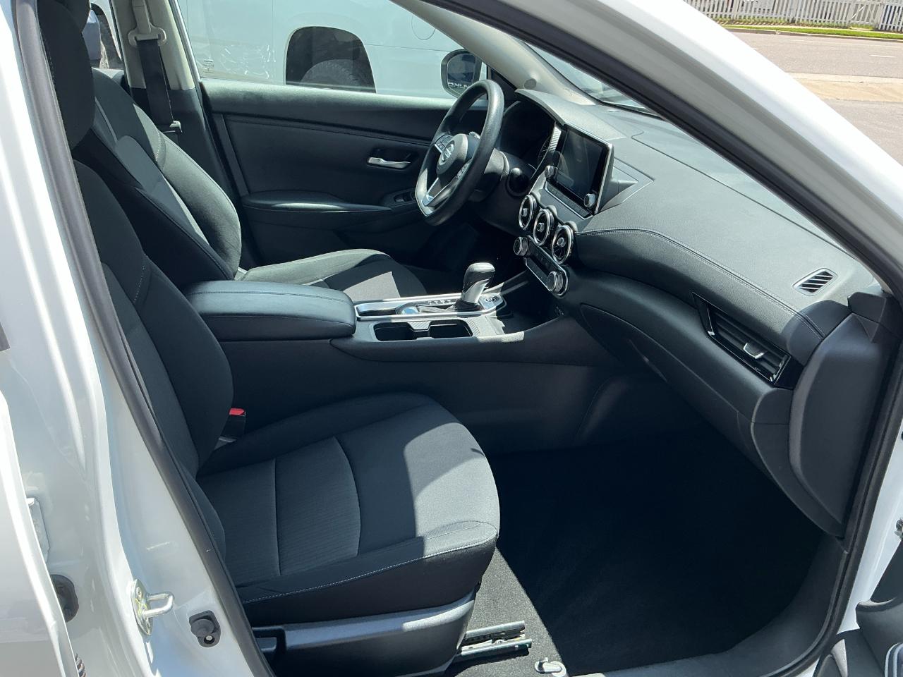 Nissan Sentra SV CVT 2023