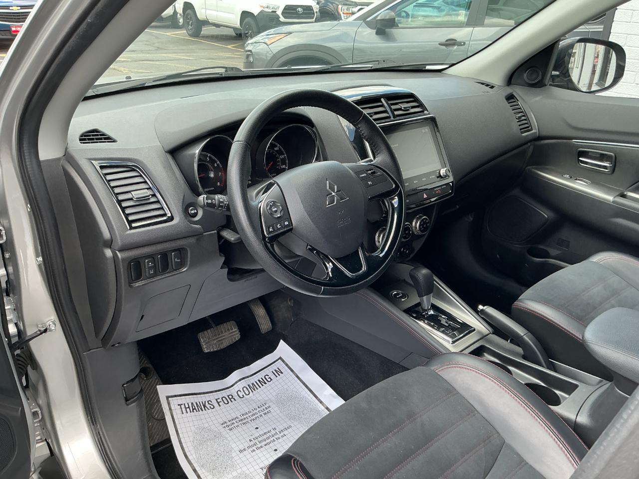 Mitsubishi Outlander Sport SE AWC 2024