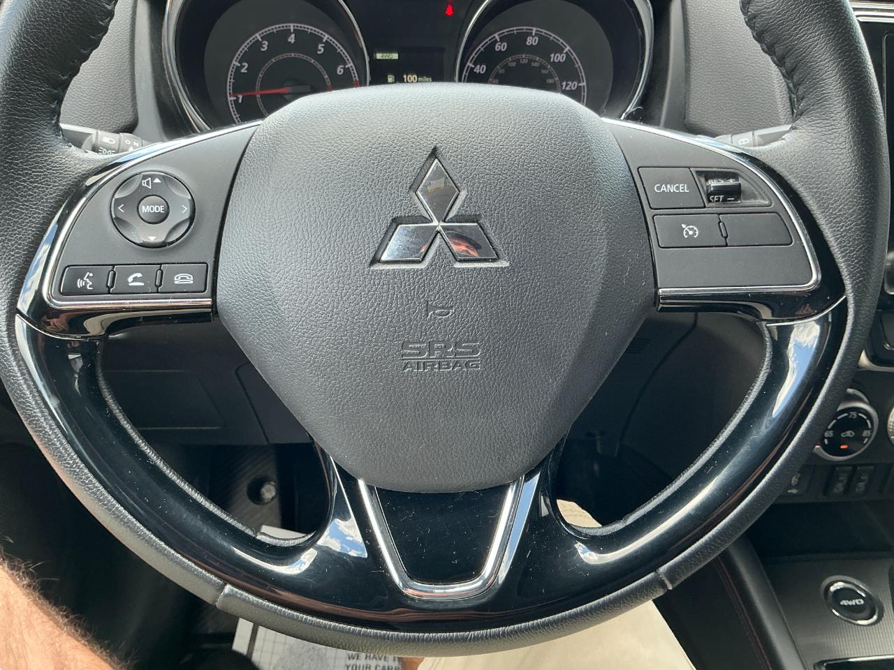 Mitsubishi Outlander Sport SE AWC 2024
