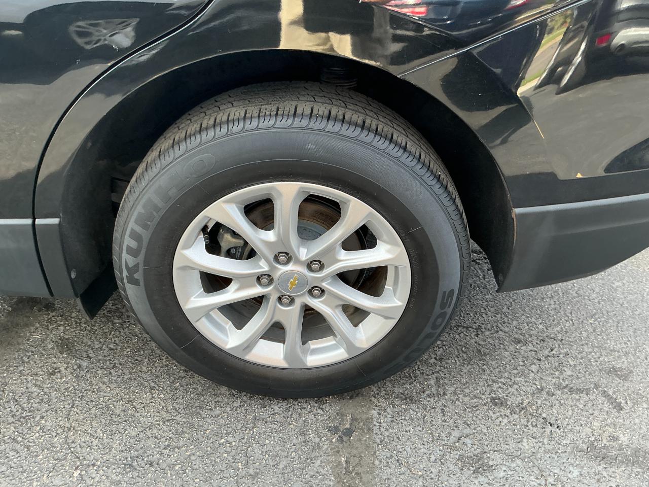 Chevrolet Equinox FWD 4dr LS w/1LS 2019