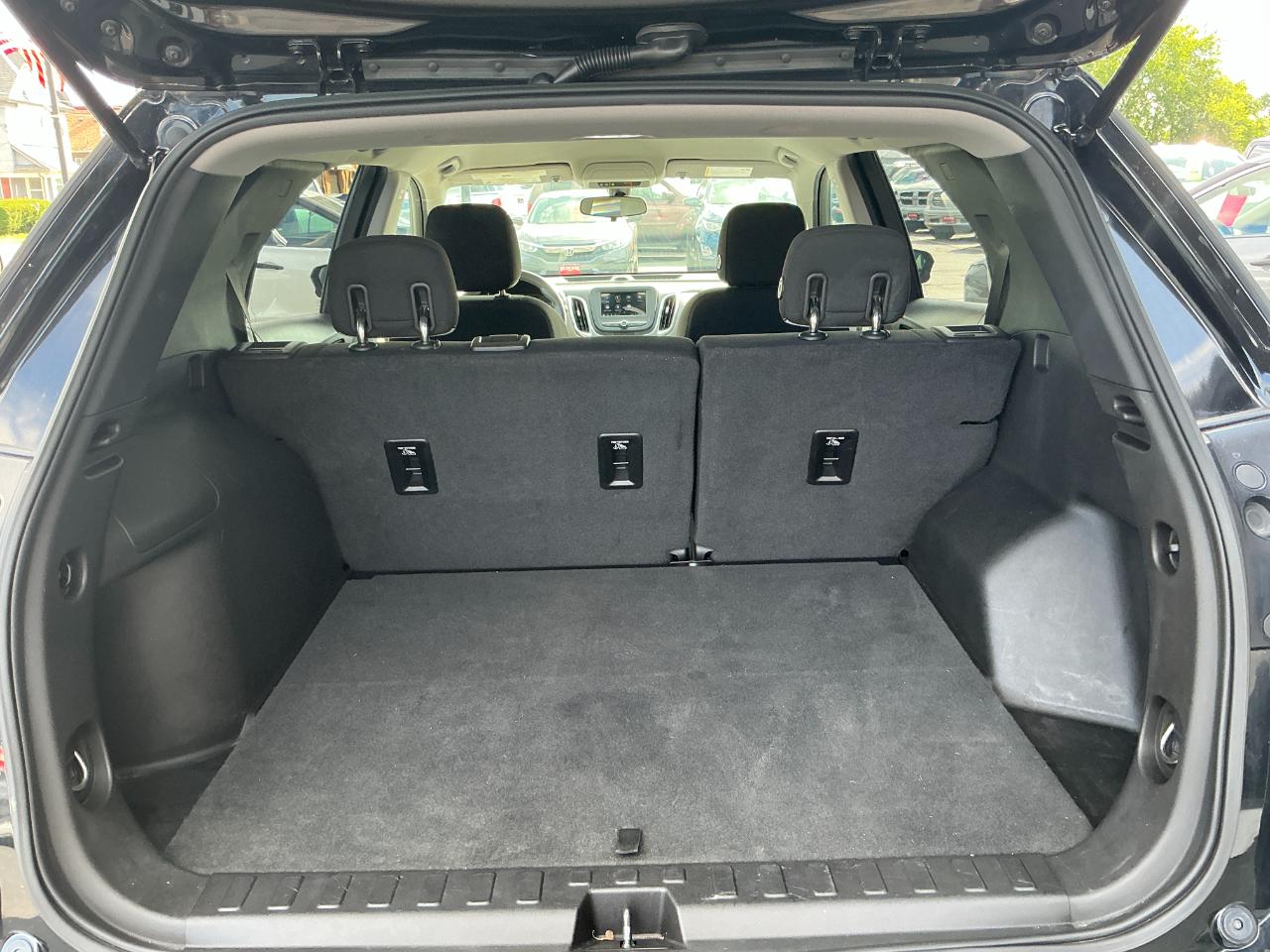 Chevrolet Equinox FWD 4dr LS w/1LS 2019